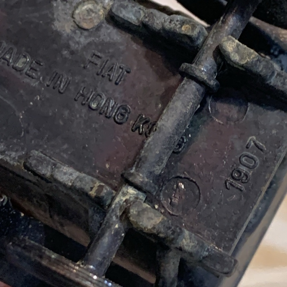 Vintage pencil sharpeners - Picture 8 of 12
